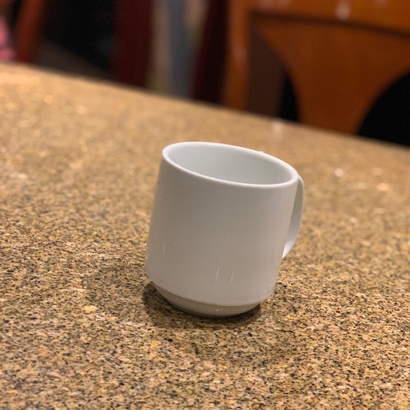 Meet your Posher, Kaitlin - Picture 1 of 1